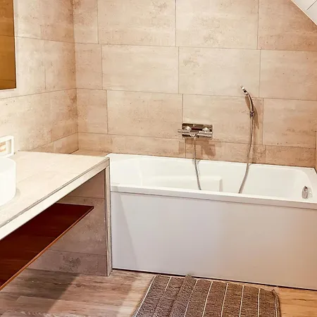 Maison Chez Madeleine 3-4 Pers, Entre Le Lioran Et Vic-sur-cère Casa vacanze