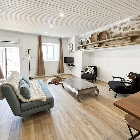 Maison Chez Madeleine 4 Pers, Entre Le Lioran Et Vic-sur-cere Ferienhaus Thiézac